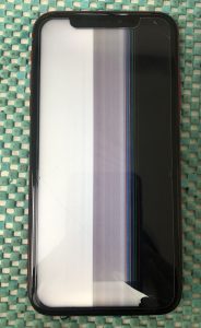 iPhone11 画面割れ 表示不良 iPhone修理 スマホスピタル熊本下通店