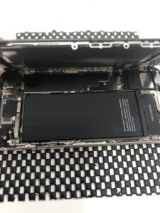 iPhoneSE3, 画面交換修理, 画面割れ, スマホスピタル熊本下通店