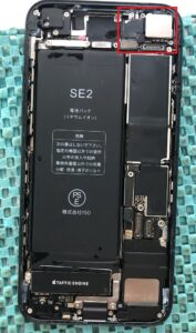 iPhoneSE2, バッテリー交換, バックカメラ交換, スマホスピタル熊本下通店