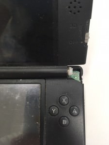 割れちまった悲しみに ３ds Ll外装交換しました スマホスピタル鹿児島