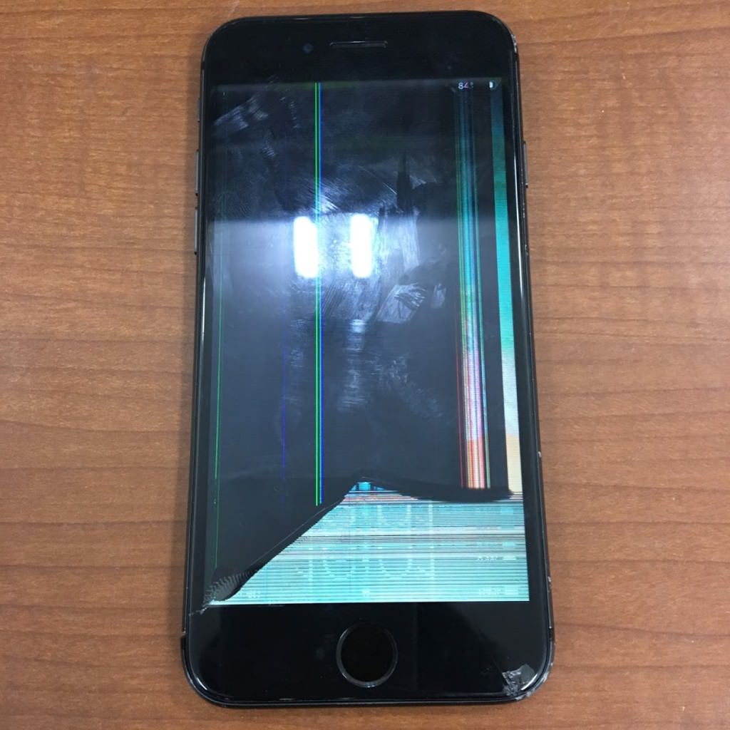 液晶漏れ iPhone 8 before スマホスピタル鹿児島店
