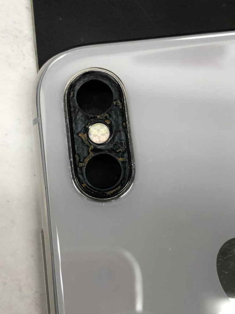 iPhone X カメラレンズ交換　before　スマホスピタル鹿児島店