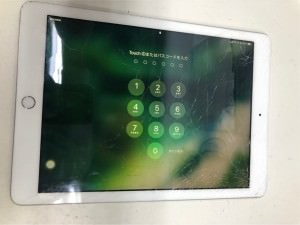 iPad 5 ガラス交換　スマホスピタル鹿児島店