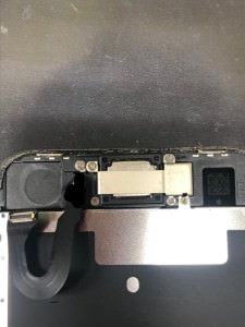 iPhone 8 画面交換 スマホスピタル鹿児島店