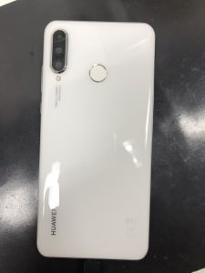 P30 lite 画面交換　スマホスピタル鹿児島店