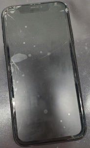 iPhoneXR 画面交換 スマホスピタル鹿児島店