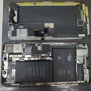 iPhone X 画面交換 スマホスピタル鹿児島店