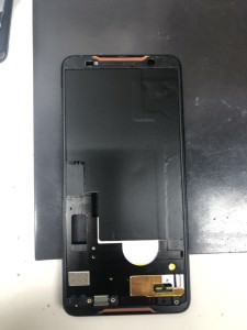 ROG Phone 画面交換　スマホスピタル鹿児島店