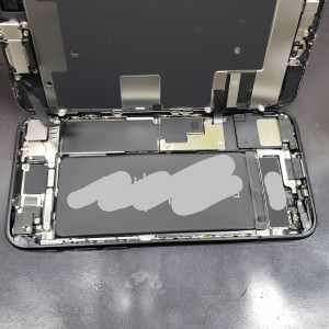 スマホスピタル鹿児島店 iPhone8 ガラス割れ 画面交換修理