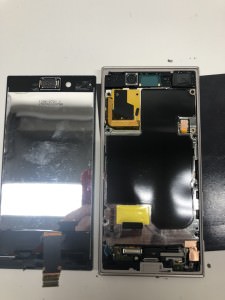 XperiaXZ バッテリー交換 スマホスピタル鹿児島店