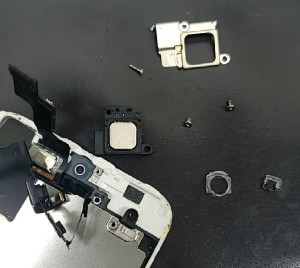 iPhoneSE 画面交換 スマホスピタル鹿児島店