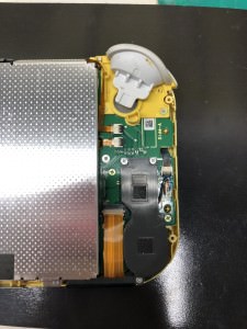 Switch lite アナログスティック交換 スマホスピタル鹿児島店