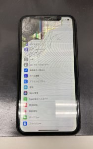 iPhone11 画面交換　スマホスピタル鹿児島店