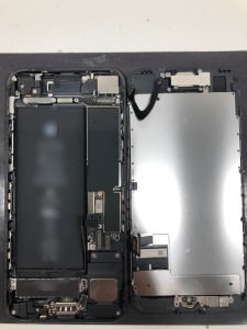 iPhone7バッテリー交換修理スマホスピタル鹿児島店