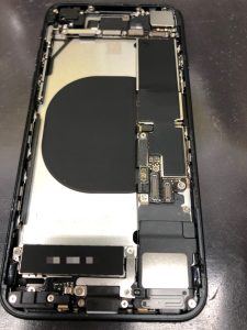 iPhoneSE第2世代　バッテリー交換