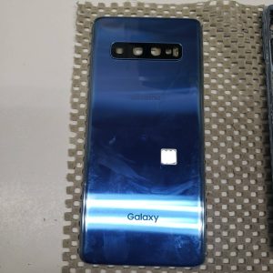 Galaxy S10　バッテリー交換　Android修理　分解1