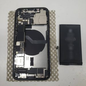 iPhone12　バッテリー交換　修理6