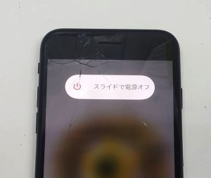 スマホスピタル鹿児島店 iPhone SE3 画面ガラス交換