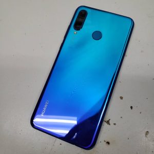 HUAWEI P30 Lite　バッテリー交換1