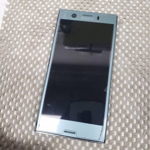 XperiaXZ1compact　バッテリー交換　スマホスピタル鹿児島店　修理1