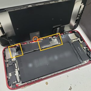 iPhone8Plus　表示不良　タッチ不良　画面交換2