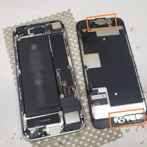 iPhoneSE2　画面割れ　スマホスピタル鹿児島店　修理3