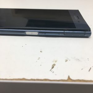 XperiaXZ1　バッテリー交換　スマホスピタル鹿児島店　データはそのまま