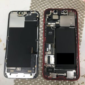 iPhone13mini　画面交換修理　スマホスピタル鹿児島店　データはそのまま