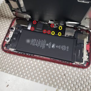 iPhone 11 画面交換　スマホスピタル鹿児島店