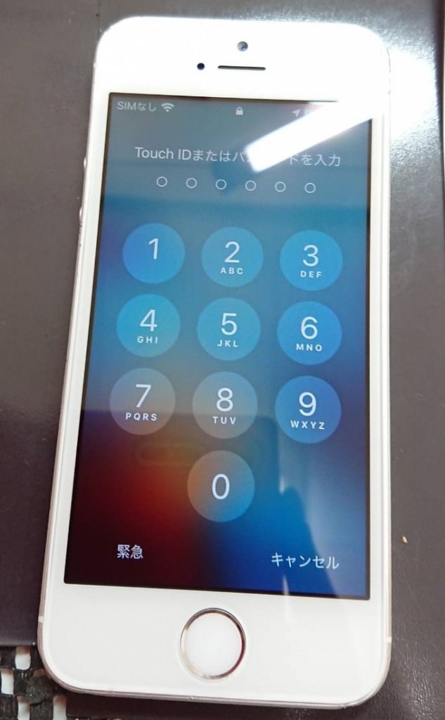 iPhoneSE水没復旧修理後