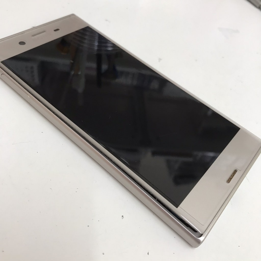 Xperia XZｓ バッテリー交換修理前 スマホスピタル佐賀駅前店