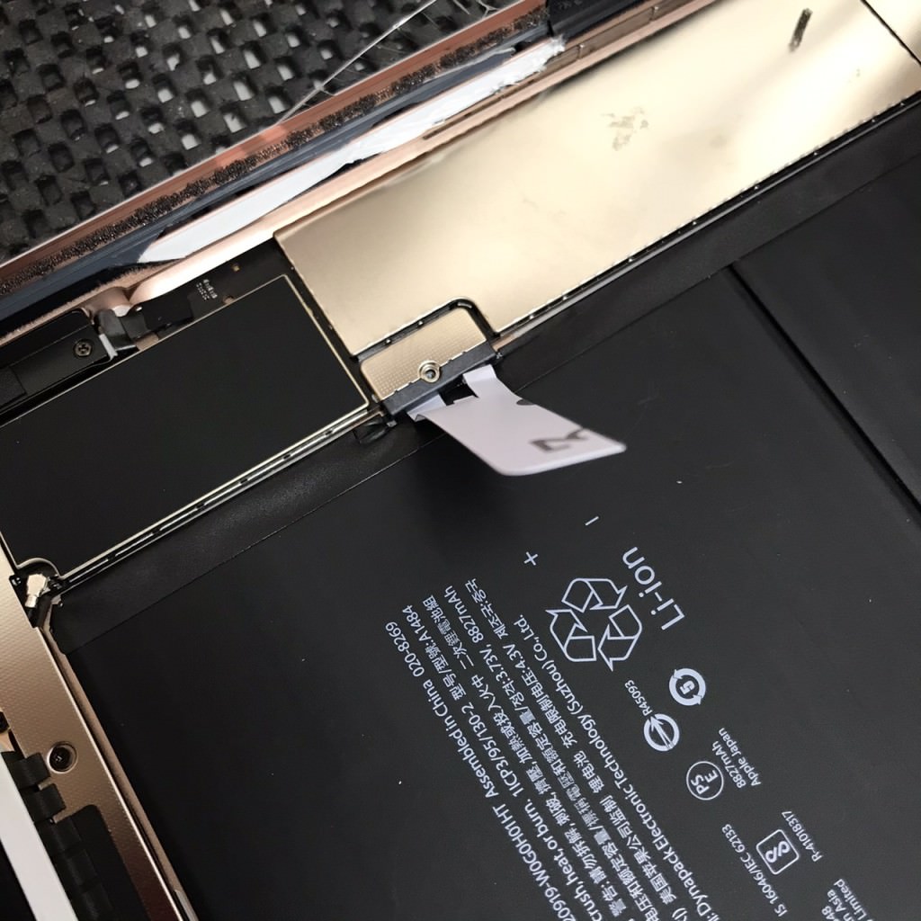 iPad6 ガラス交換 スマホスピタル佐賀駅前店