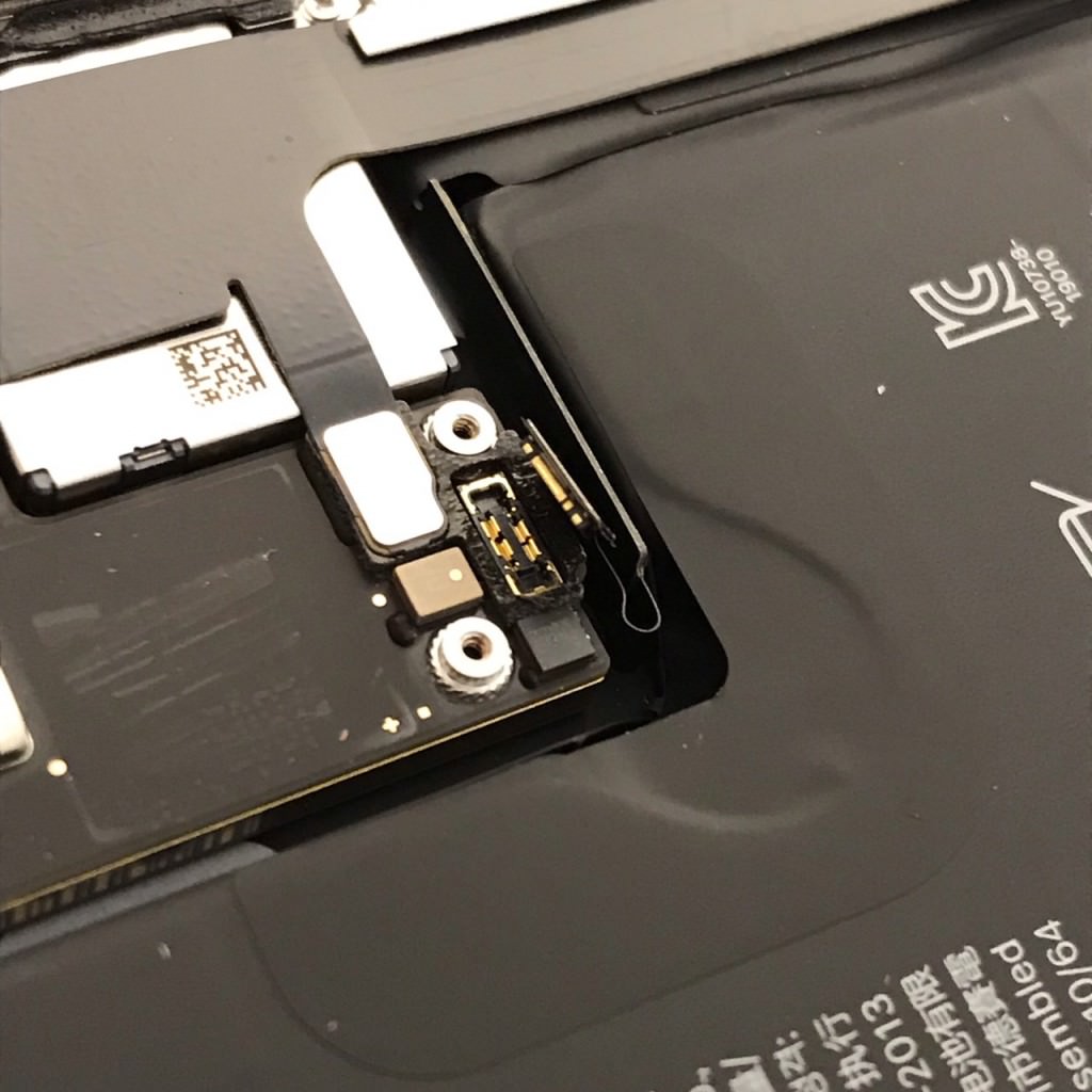 iPhone11ProMax 画面交換 スマホスピタル佐賀駅前店