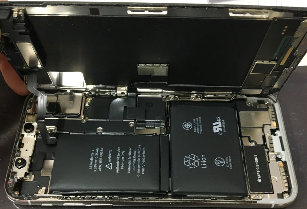 iPhoneXバッテリー交換修理展開画像1スマホスピタル佐賀駅前店