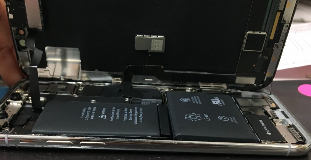 iPhoneXバッテリー交換修理展開画像2スマホスピタル佐賀駅前店