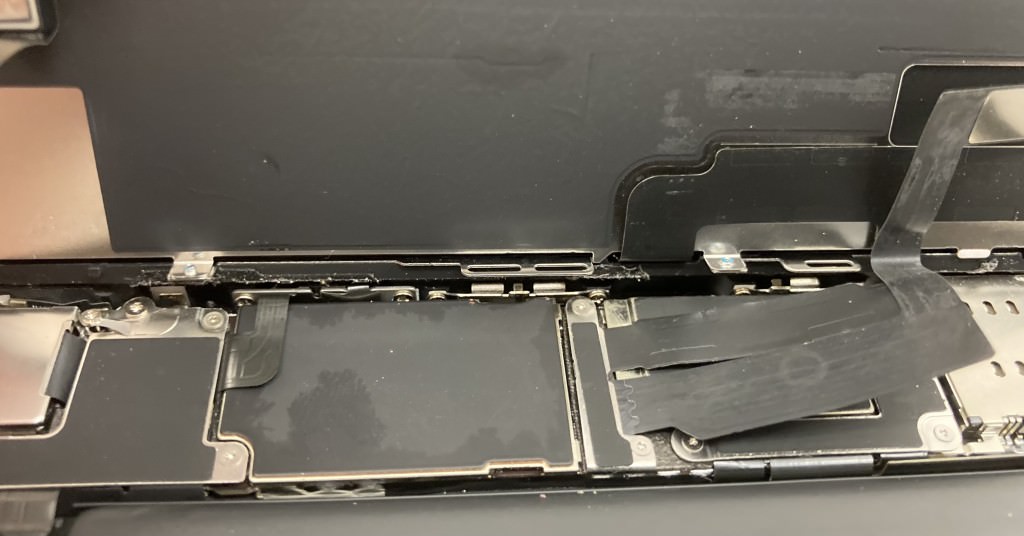 iPhoneXR画面交換修理展開画像1スマホスピタル佐賀駅前店