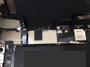 iPhone11　画面交換修理　スマホスピタル佐賀駅前店