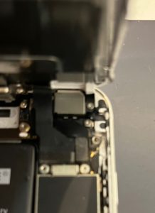 iPhone6s 画面交換途中 スマホスピタル佐賀駅前店