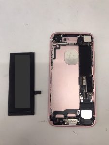 iPhone7　バッテリー交換修理　スマホスピタル佐賀駅前店