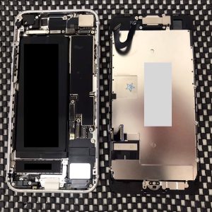 iPhoneSE2 画面交換分離後 スマホスピタル佐賀駅前店