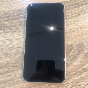 iPhone11　画面交換修理　スマホスピタル佐賀駅前店