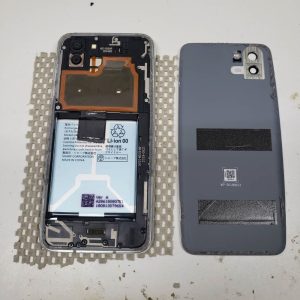 AQUOSR2 バッテリー交換展開時 スマホスピタル佐賀駅前店