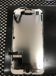 iPhone7 画面交換修理 移植前 スマホスピタル佐賀駅前店