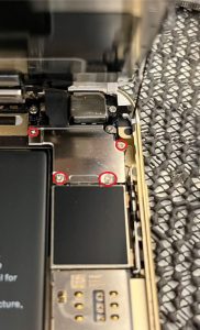 iPhone6s 画面交換修理 分解途中 スマホスピタル佐賀駅前店