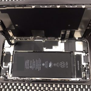 iPhone8　iPhoneSE2　バッテリー交換修理　スマホスピタル佐賀駅前店　九州　iOS16　iPhone修理