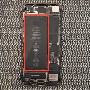 iPhone8　iPhoneSE2　バッテリー交換修理　スマホスピタル佐賀駅前店　九州　iOS16　iPhone修理