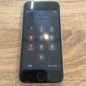 iPhoneSE　画面交換修理　スマホスピタル佐賀駅前店　iPhone修理　液晶不良