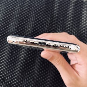 iPhoneXS　バッテリー交換修理　スマホスピタル佐賀駅前店