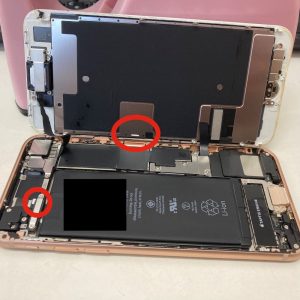 iPhone8 バッテリー交換修理 水没反応シール スマホスピタル佐賀駅前店