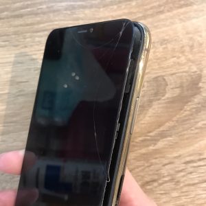 iPhone11ProMax　画面交換修理　iPhone修理　スマホスピタル佐賀駅前店　九州　佐賀